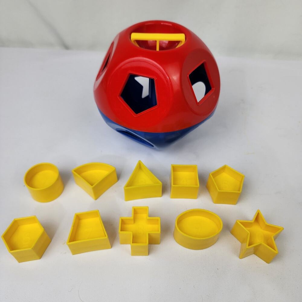Tupperware Red Blue Sorting Toy Shape O Ball Toy Excellent Condition - Complete